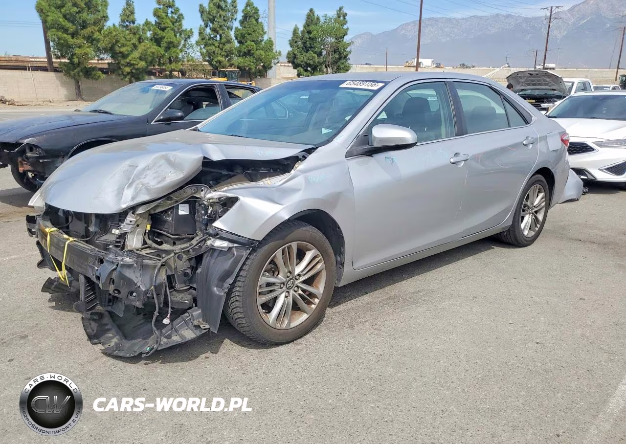 2017 Toyota Camry Se – zdjęcie 1 z 13