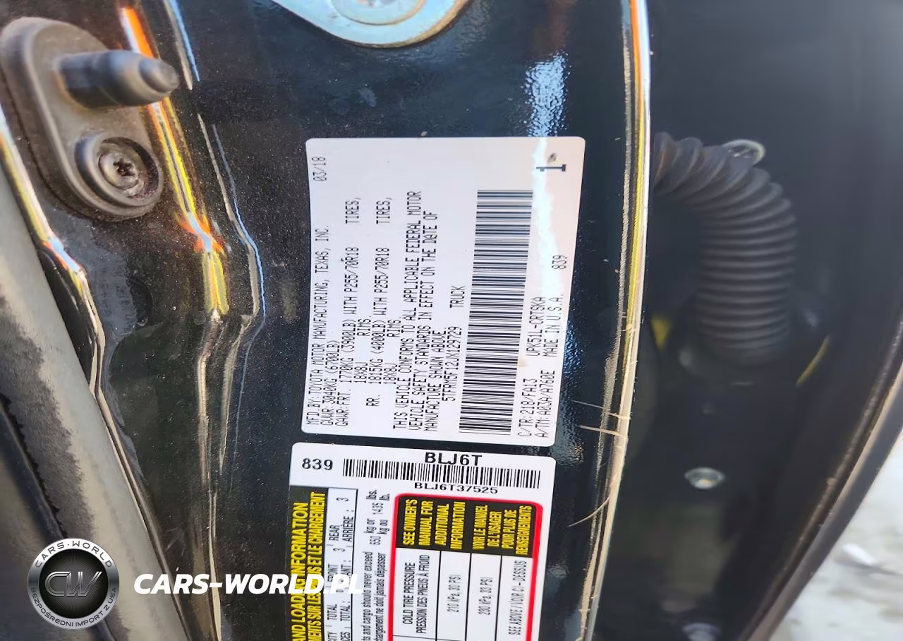 2018 Toyota Tundra Sr VIN:5TFRM5F12JX129729 - 12