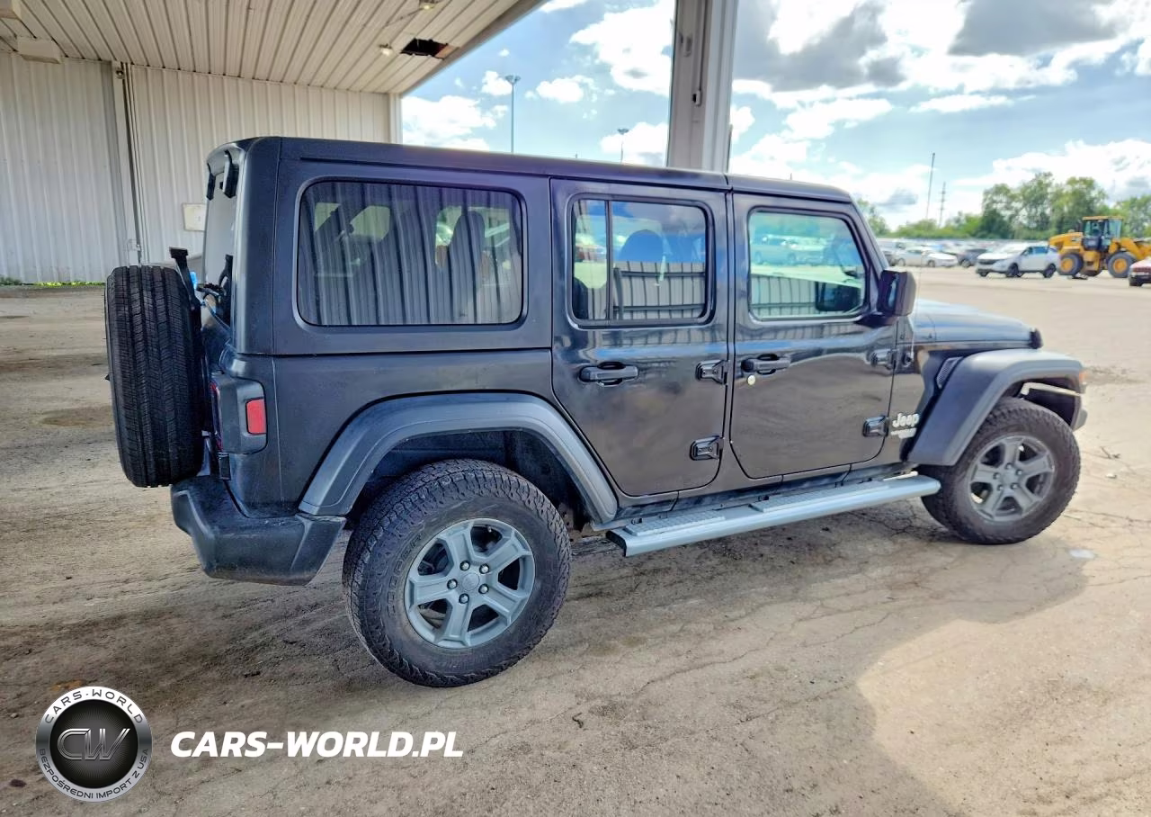 2019 Jeep Wrangler Unlimited Sport VIN:1C4HJXDN2KW604535 - 3