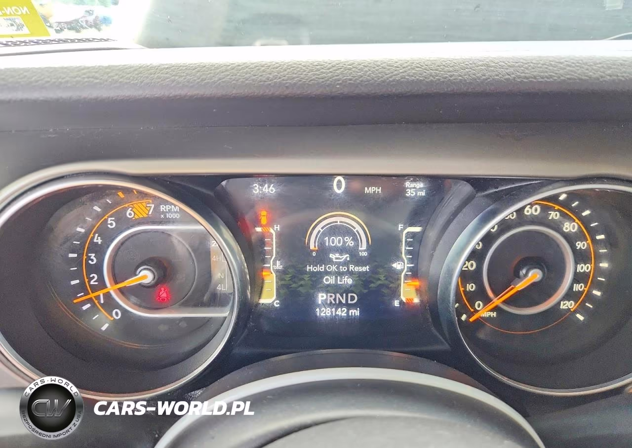 2019 Jeep Wrangler Unlimited Sport VIN:1C4HJXDN2KW604535 - 9