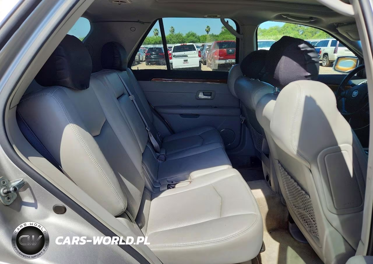 2007 Cadillac Srx VIN:1GYEE637570132775 - 10