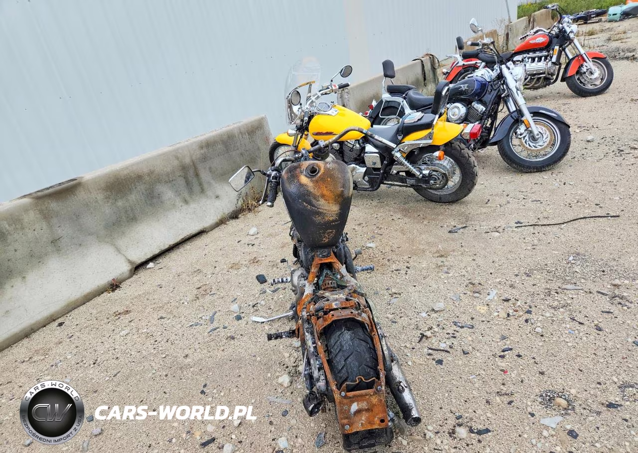 2007 Honda Vt600 C VIN:JH2PC210X7M801142 - 4