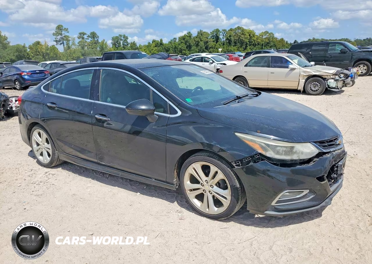 2016 Chevrolet Cruze Premier VIN:1G1BG5SM8G7262988 - 4