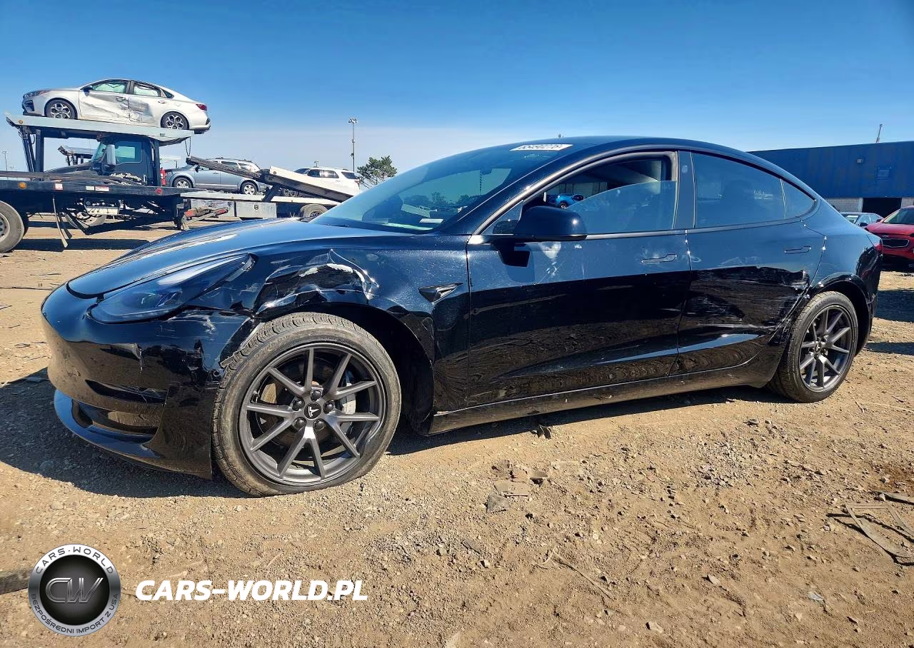 2022 Tesla Model 3 – zdjęcie 1 z 12