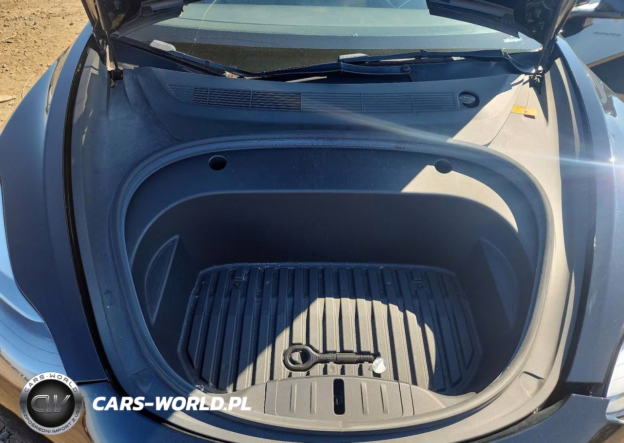 2022 Tesla Model 3 VIN:5YJ3E1EB9NF119057 - 11
