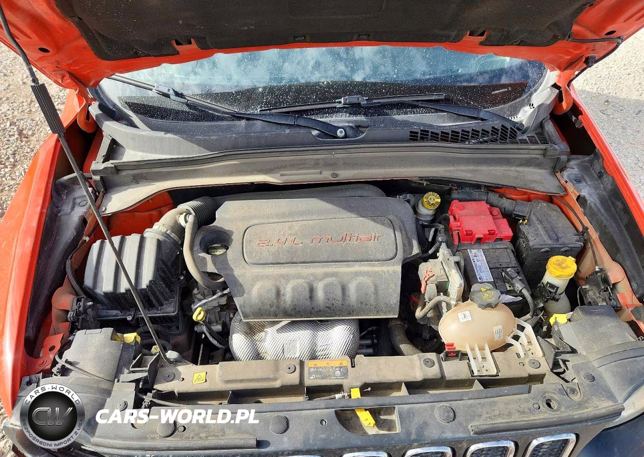 2018 Jeep Renegade Latitude VIN:ZACCJBBB1JPH60194 - 11