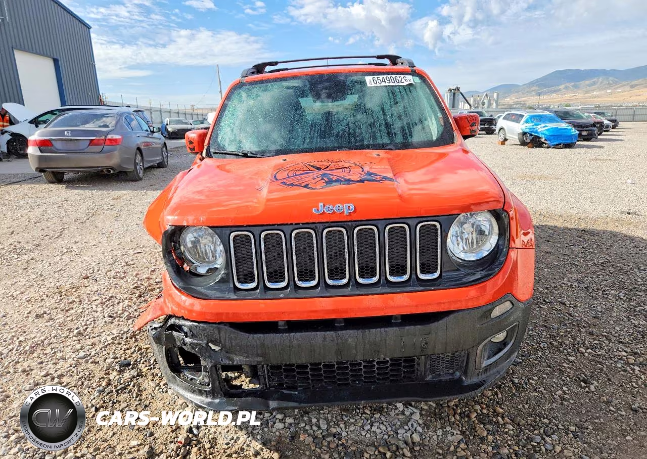 2018 Jeep Renegade Latitude VIN:ZACCJBBB1JPH60194 - 5
