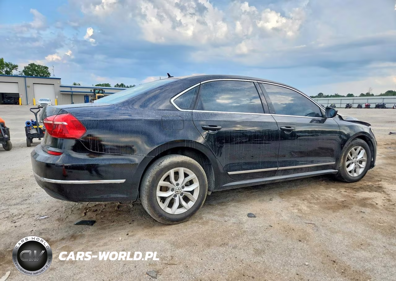2016 Volkswagen Passat VIN:1VWAT7A38GC043763 - 3