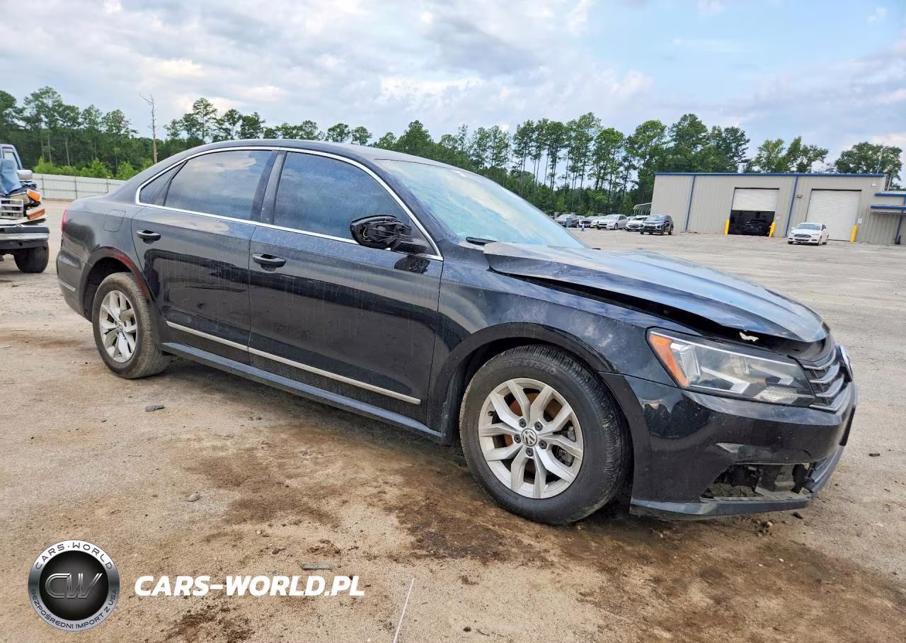 2016 Volkswagen Passat VIN:1VWAT7A38GC043763 - 4