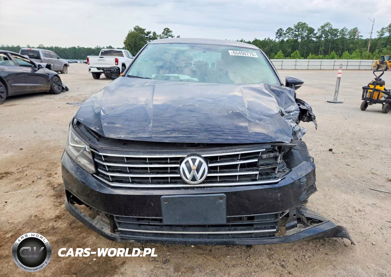 2016 Volkswagen Passat VIN:1VWAT7A38GC043763 - 5