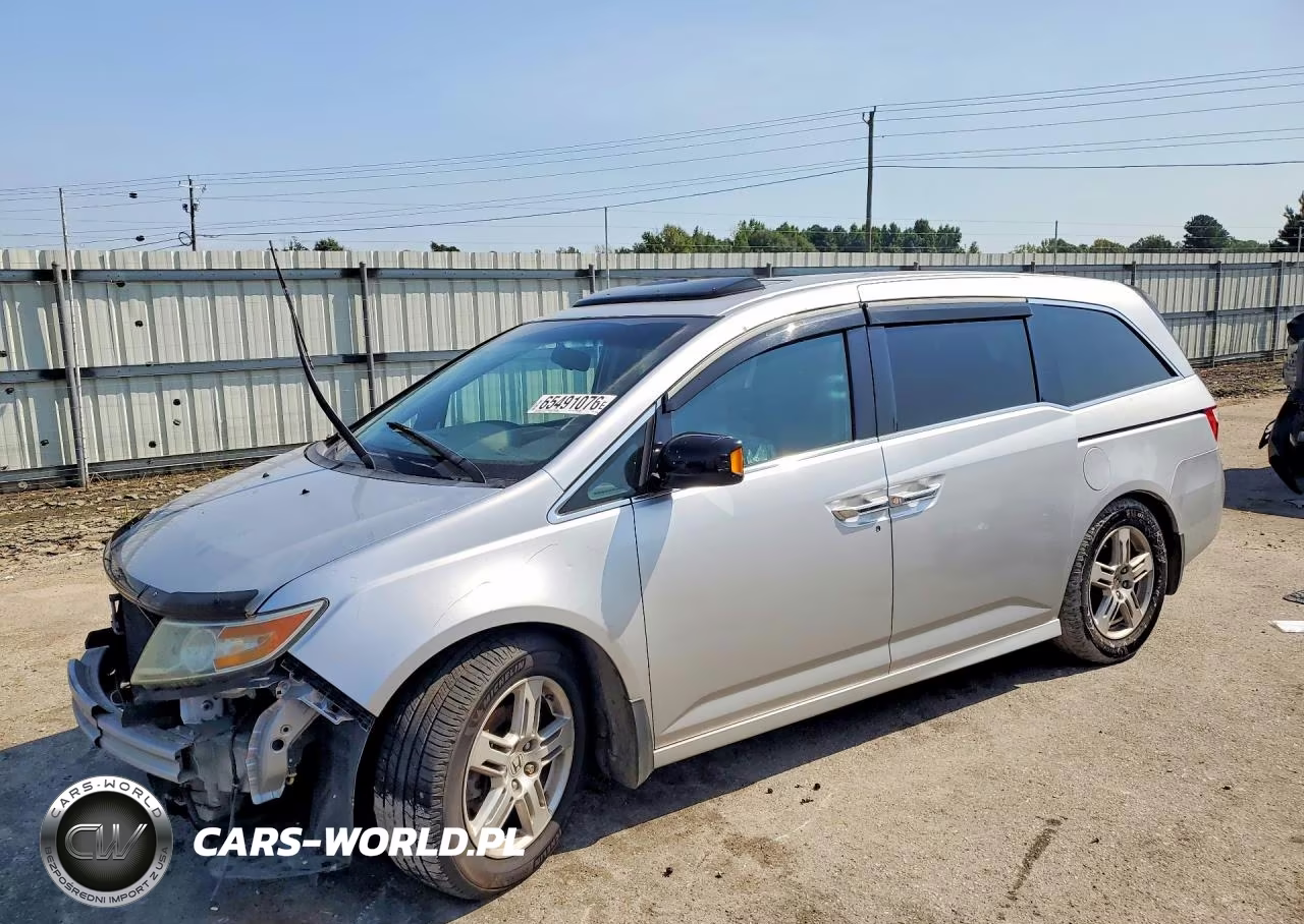 2013 Honda Odyssey Touring VIN:5FNRL5H93DB076463 - 1