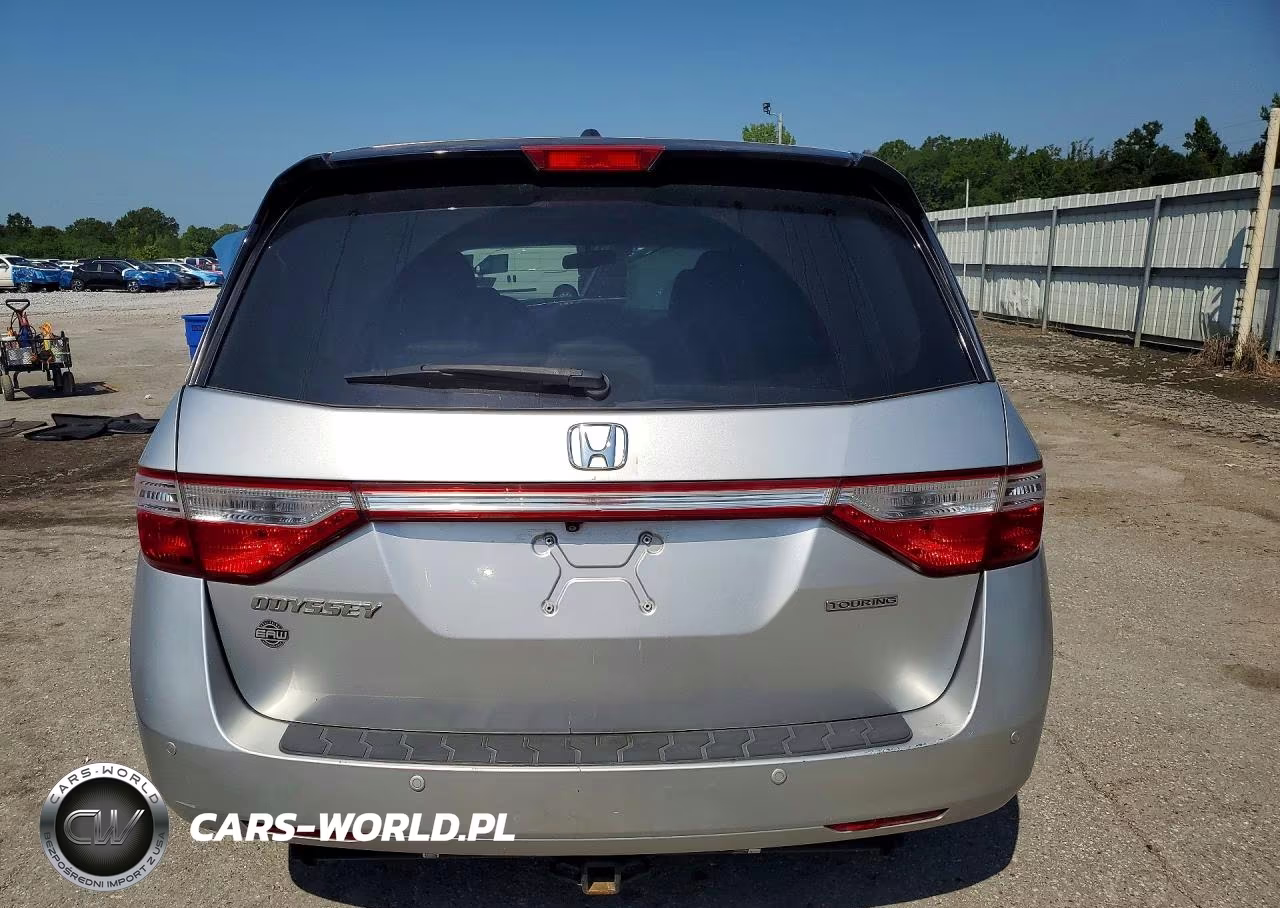2013 Honda Odyssey Touring VIN:5FNRL5H93DB076463 - 6