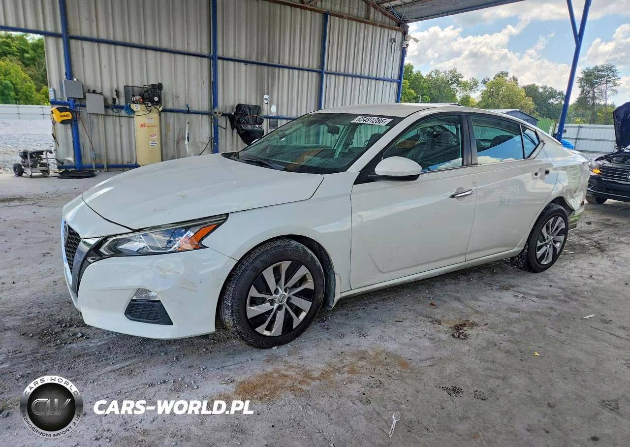 2019 Nissan Altima S