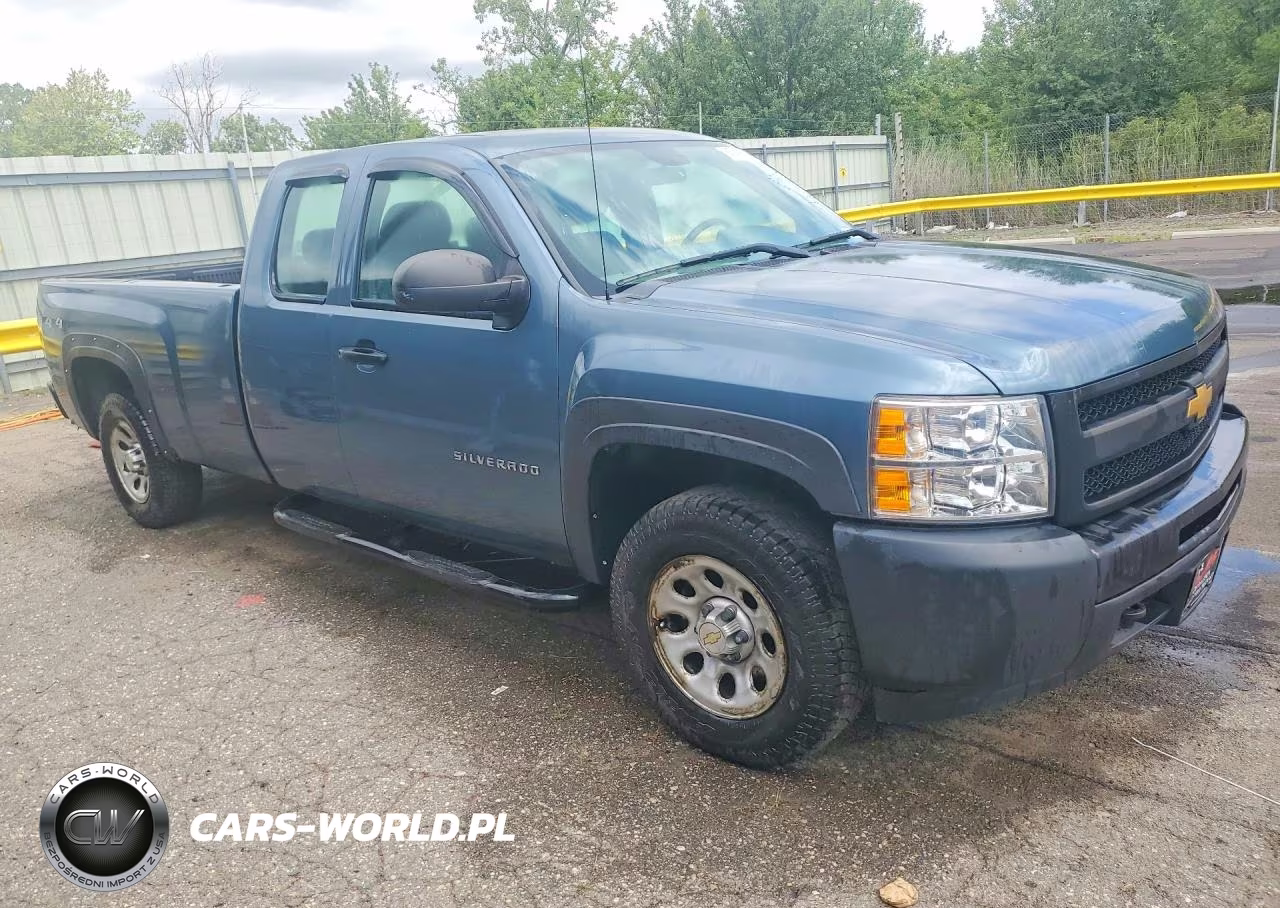 2013 Chevrolet Silverado K1500 VIN:1GCRKPE0XDZ110428 - 4