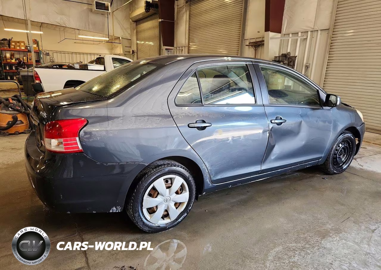 2007 Toyota Yaris Base VIN:JTDBT923171183845 - 3