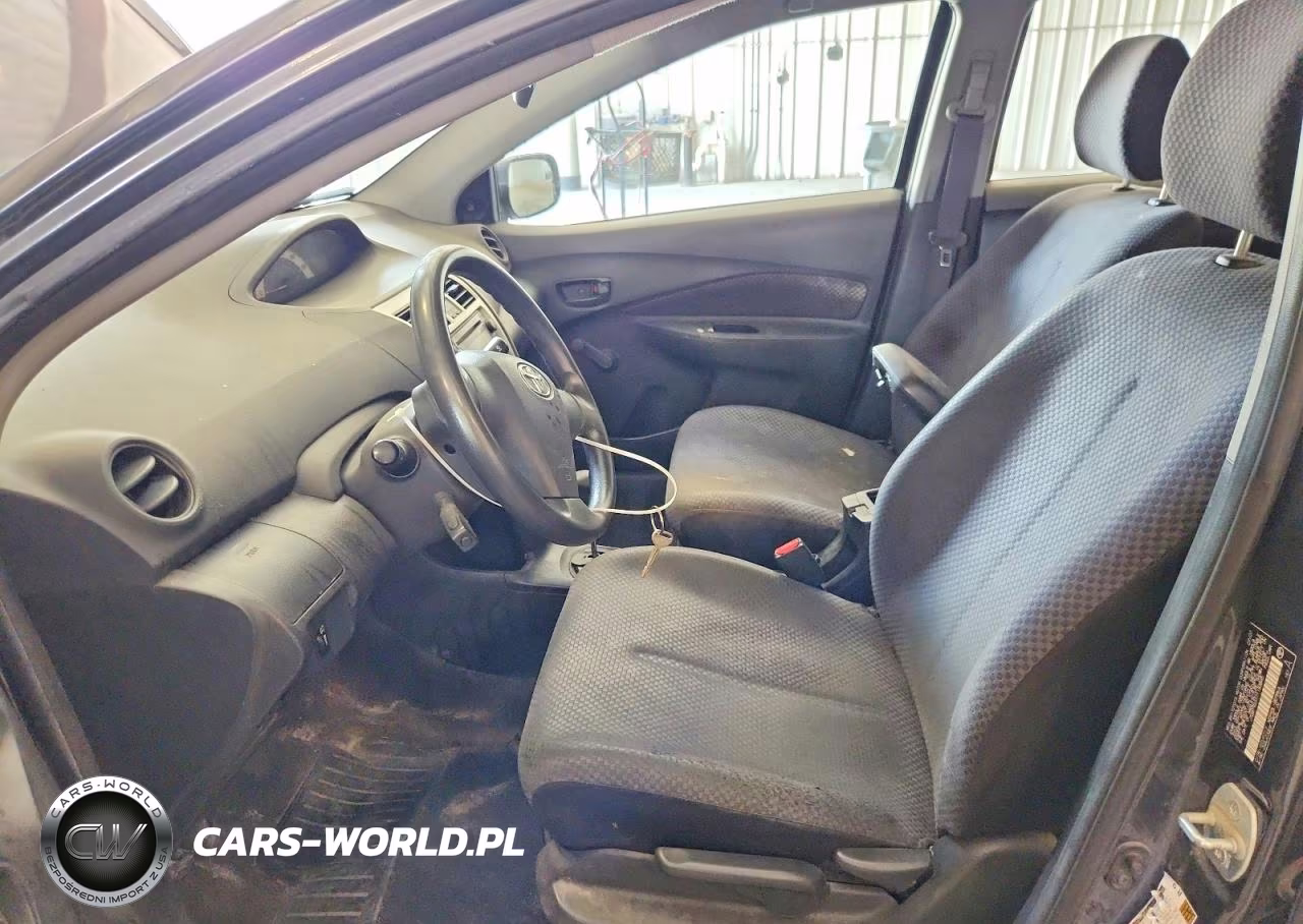 2007 Toyota Yaris Base VIN:JTDBT923171183845 - 7