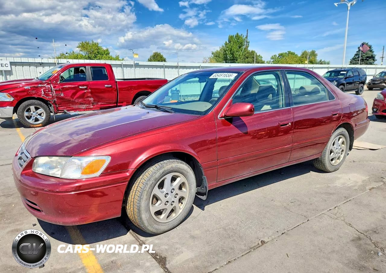 2000 Toyota Camry