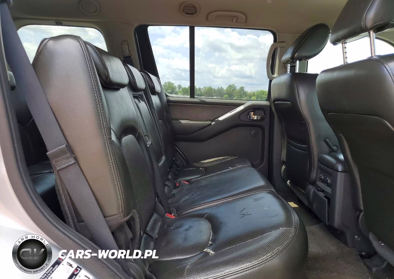 2011 Nissan Pathfinder S VIN:5N1AR1NB1BC609797 - 11