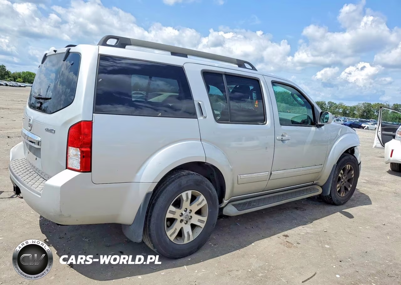 2011 Nissan Pathfinder S VIN:5N1AR1NB1BC609797 - 3