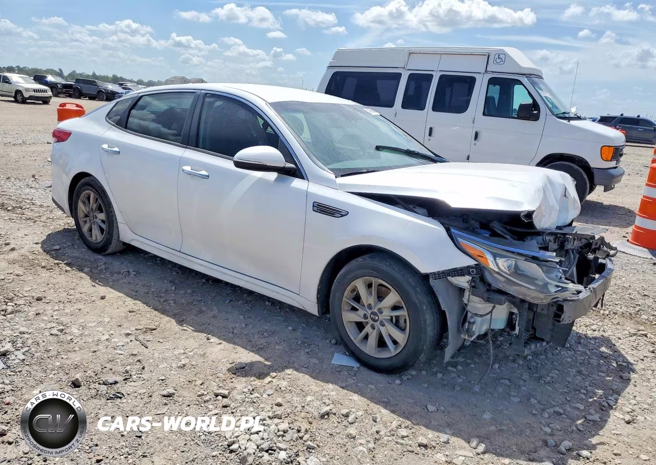 2019 Kia Optima Lx VIN:5XXGT4L39KG275936 - 4