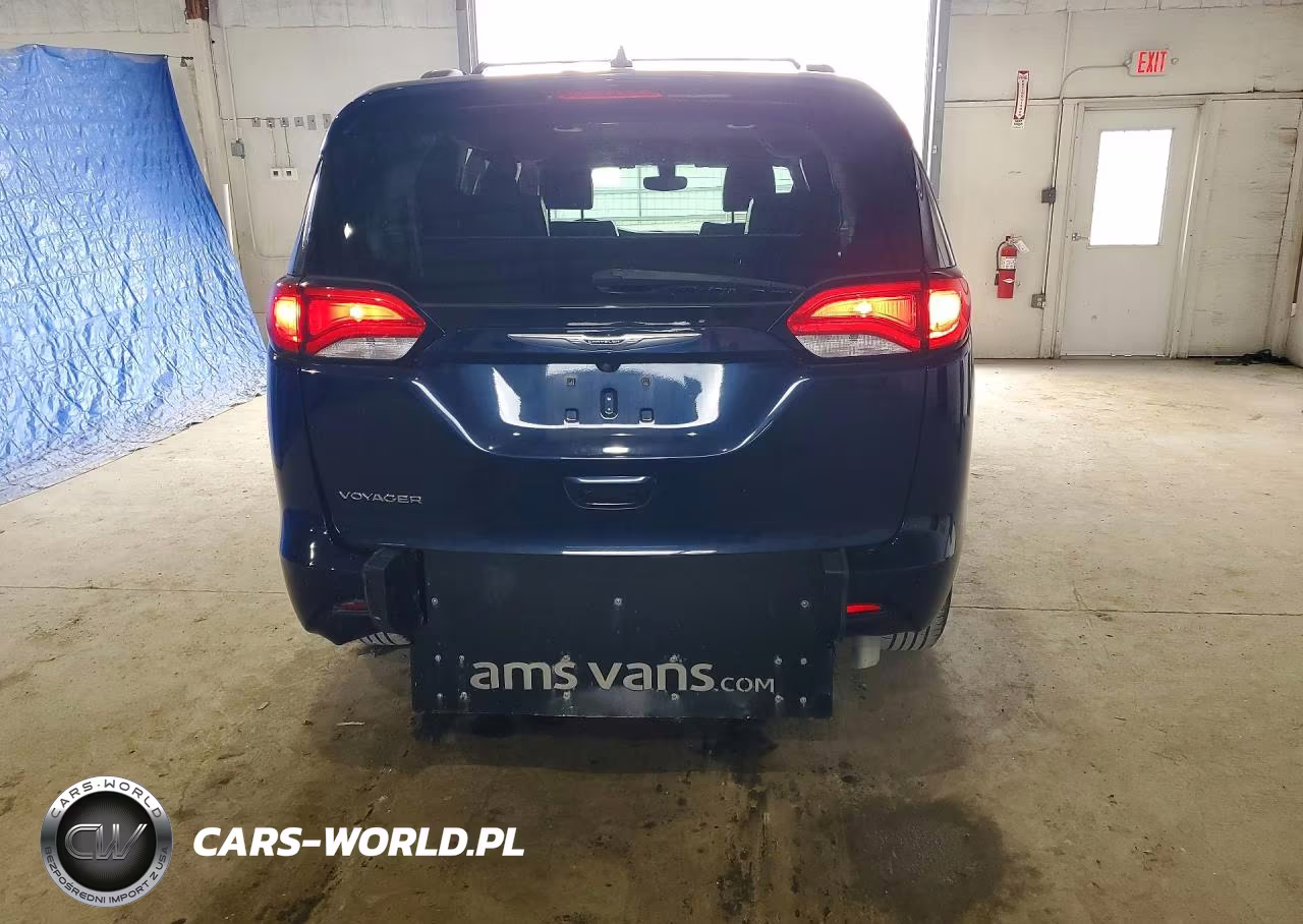 2020 Chrysler Voyager Lxi VIN:2C4RC1DG4LR156757 - 6