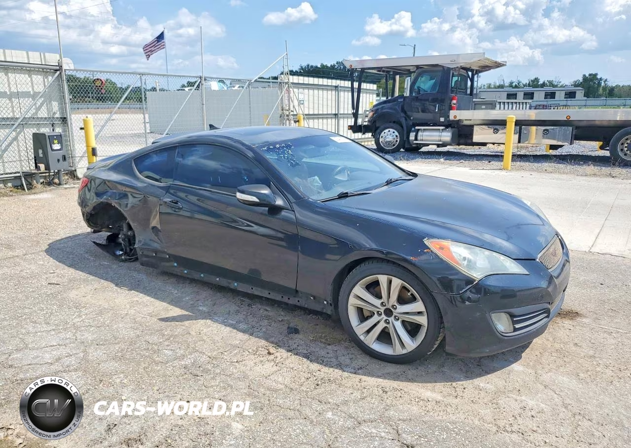 2010 Hyundai Genesis Coupe 3.8L Grand Touring VIN:KMHHU6KHXAU026754 - 4