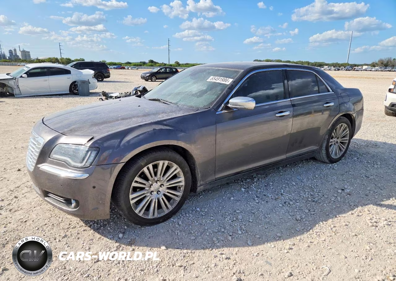2013 Chrysler 300C