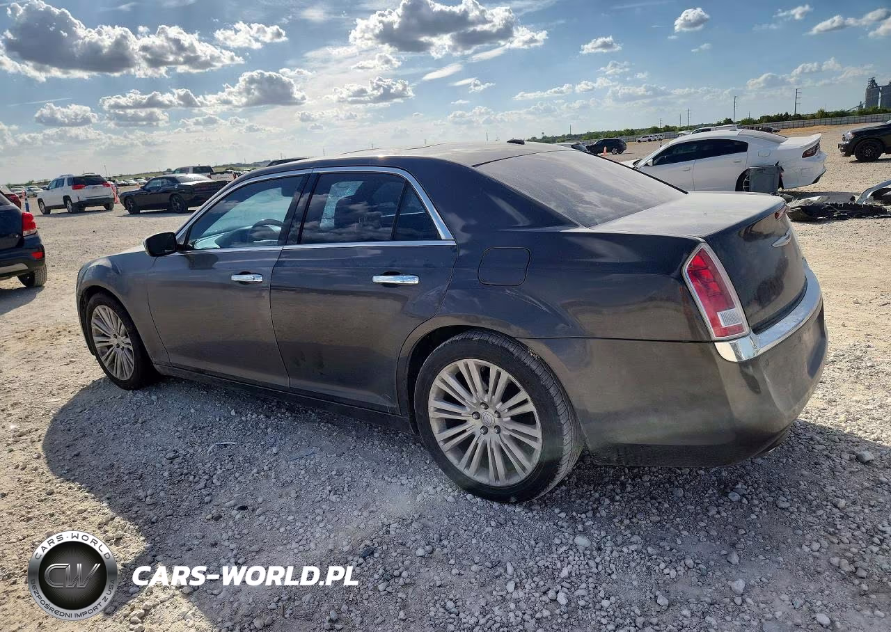 2013 Chrysler 300C VIN:2C3CCAEG5DH573255 - 2