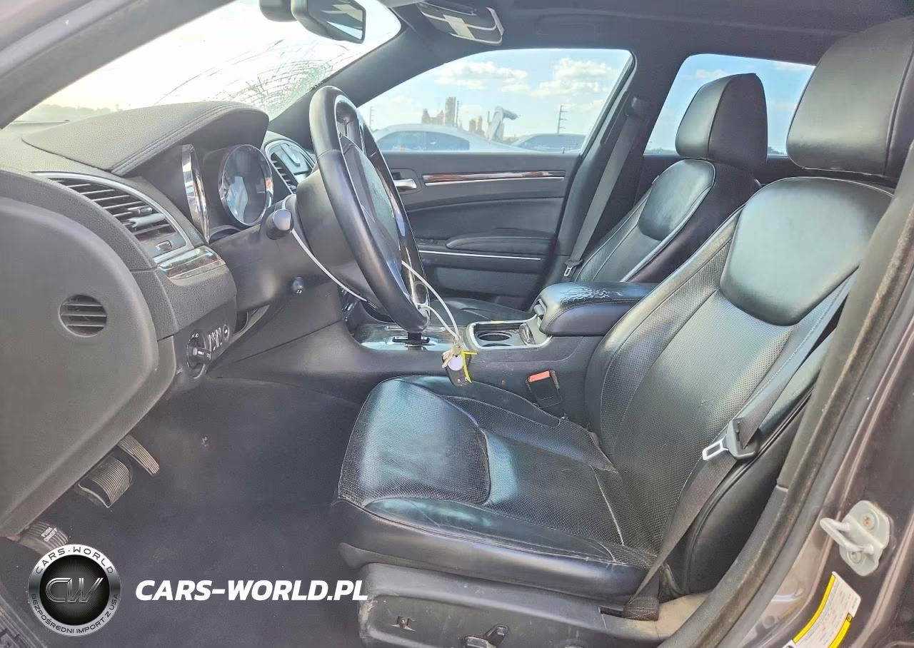 2013 Chrysler 300C VIN:2C3CCAEG5DH573255 - 7