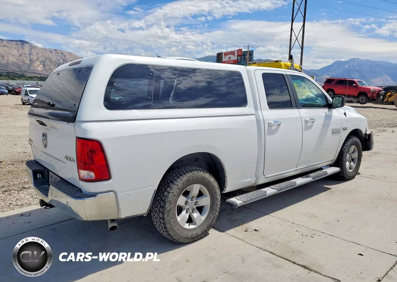 2017 Ram 1500 Slt VIN:1C6RR7GT5HS736543 - 3