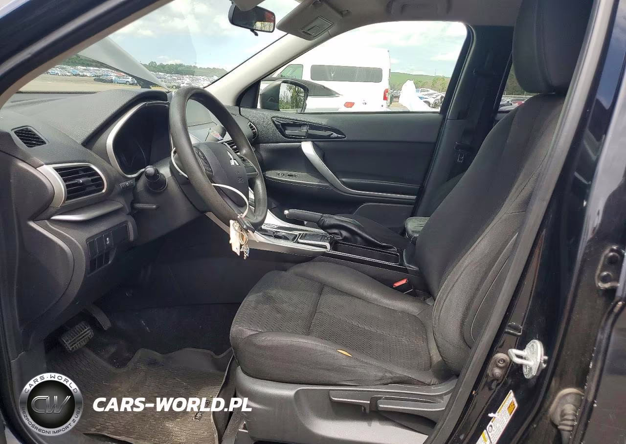 2018 Mitsubishi Eclipse Cross Le VIN:JA4AT4AA2JZ069645 - 7