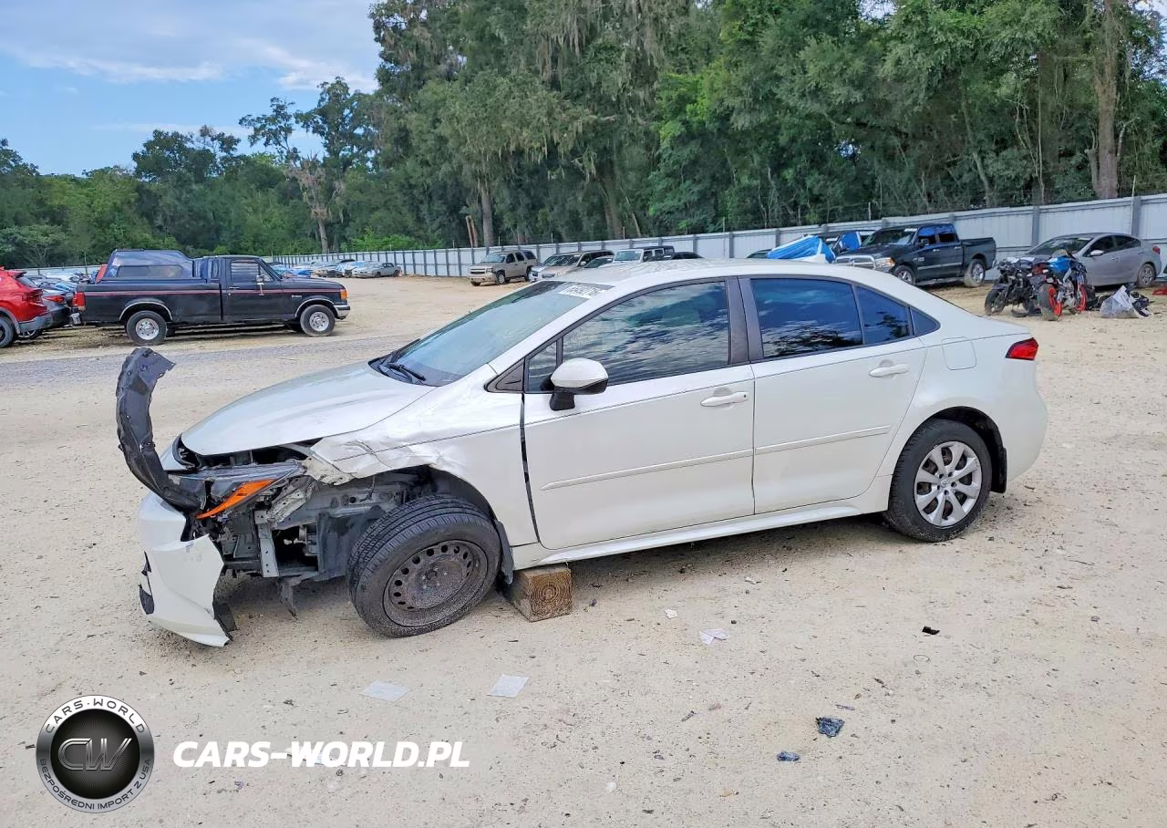 2021 Toyota Corolla Le – zdjęcie 1 z 12
