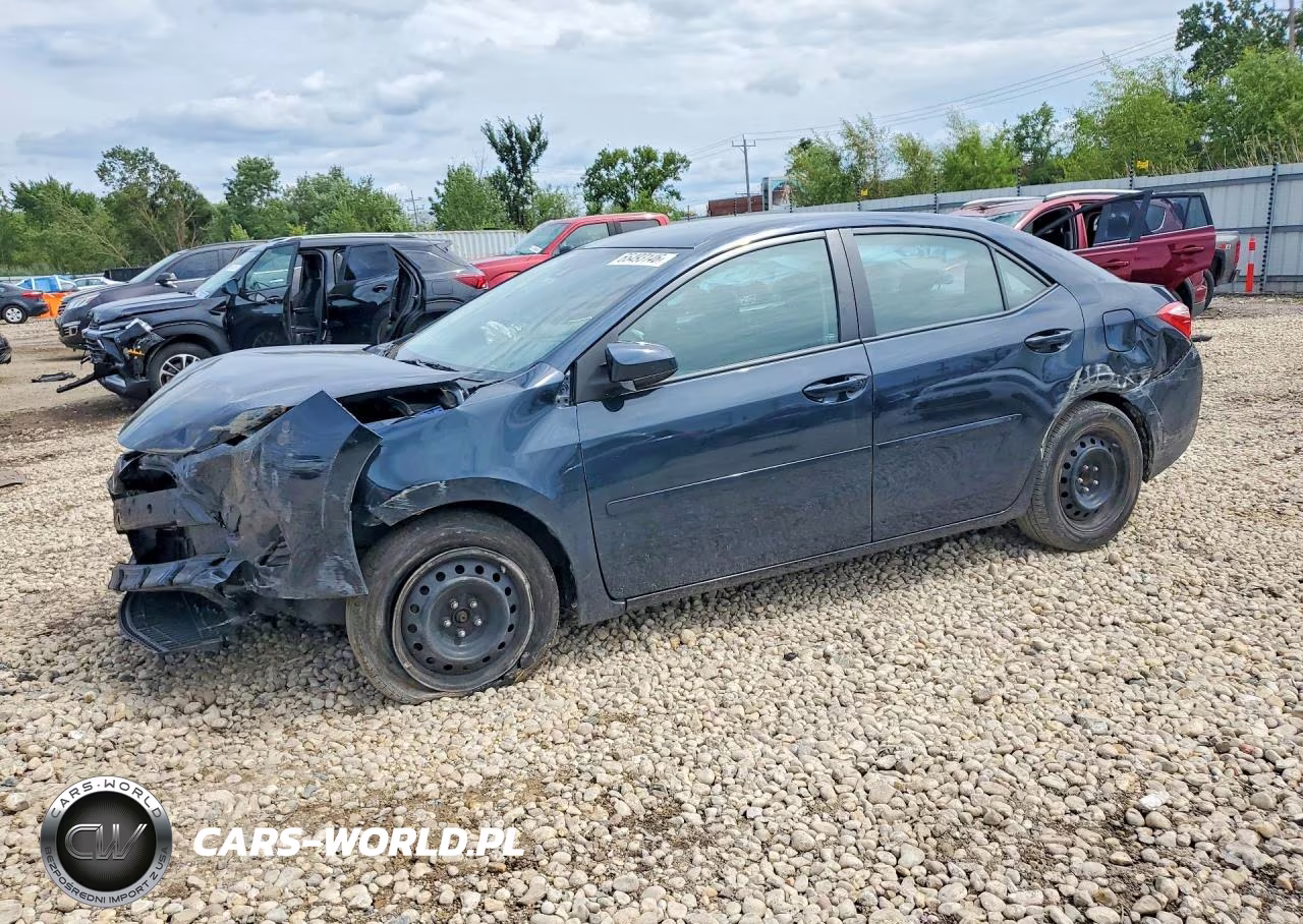 2017 Toyota Corolla Le VIN:2T1BURHE6HC904986 - 1