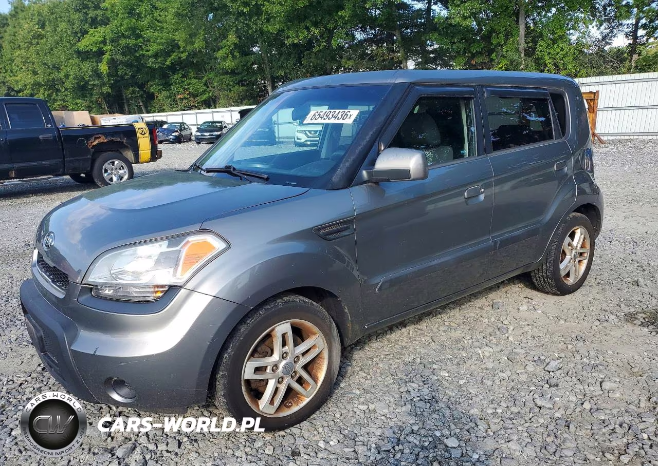 2010 Kia Soul +