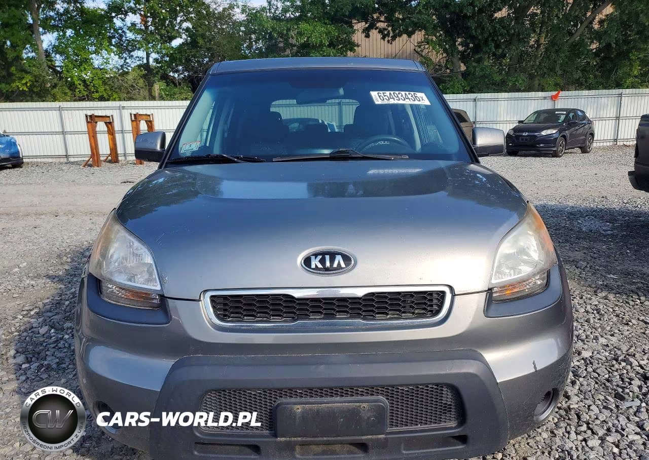 2010 Kia Soul + VIN:KNDJT2A2XA7190387 - 5