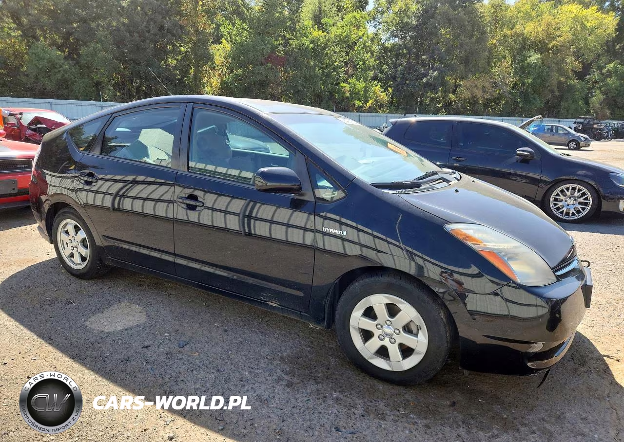 2008 Toyota Prius Base VIN:JTDKB20U583455017 - 4