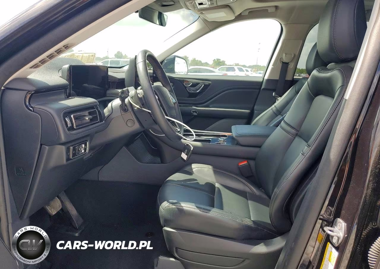 2025 Lincoln Aviator VIN:5LM5J6WC5SGL16231 - 7