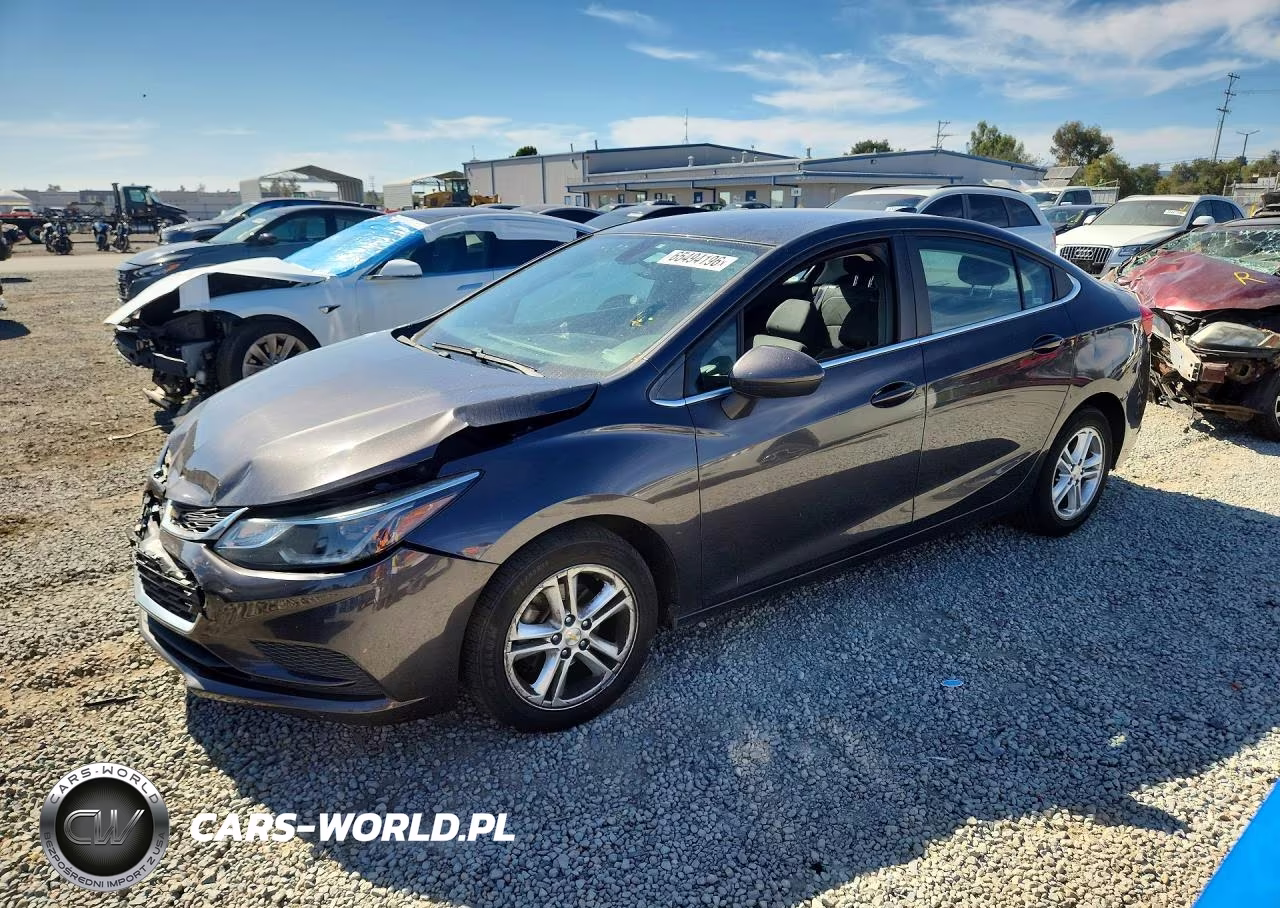2017 Chevrolet Cruze Lt VIN:1G1BE5SM4H7209972 - 1
