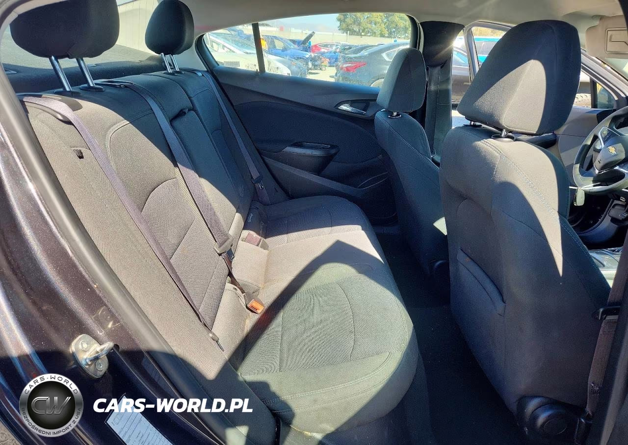 2017 Chevrolet Cruze Lt VIN:1G1BE5SM4H7209972 - 10