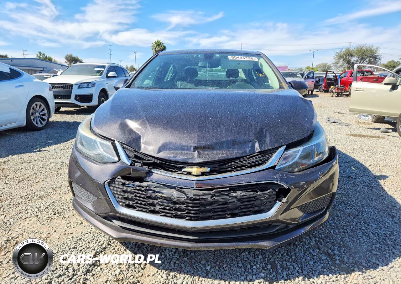 2017 Chevrolet Cruze Lt VIN:1G1BE5SM4H7209972 - 5