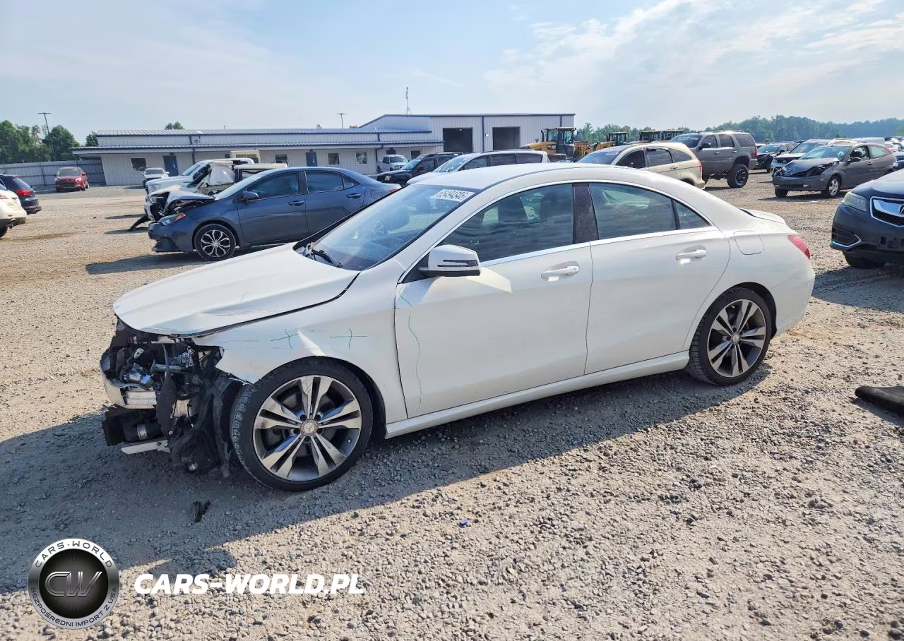 2014 Mercedes-Benz Cla 250 – zdjęcie 1 z 13