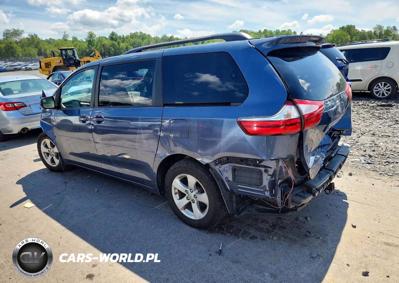 2017 Toyota Sienna Le VIN:5TDKZ3DC3HS874534 - 2