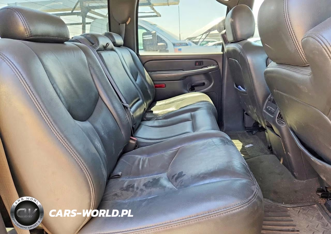 2006 Chevrolet Silverado K2500 Heavy Duty VIN:1GCHK23DX6F167236 - 10