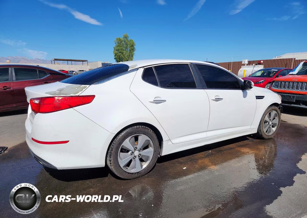 2015 Kia Optima Lx VIN:5XXGM4A75FG420219 - 3