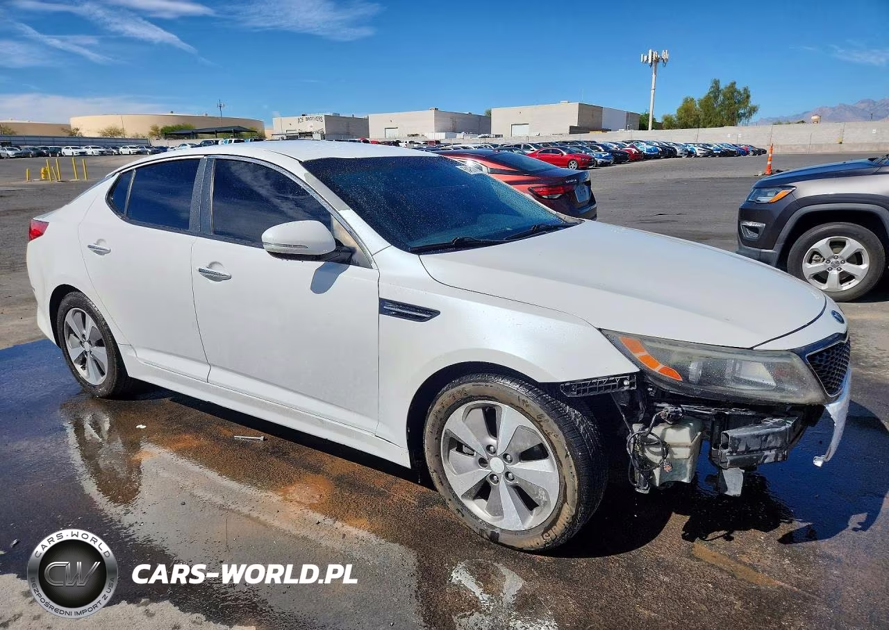 2015 Kia Optima Lx VIN:5XXGM4A75FG420219 - 4