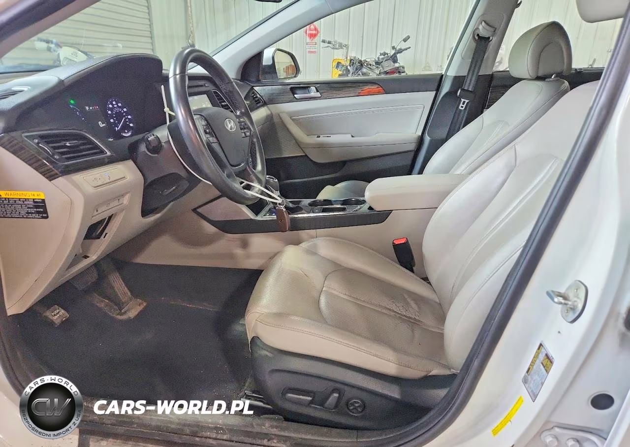 2017 Hyundai Sonata VIN:KMHE34L35HA077104 - 7