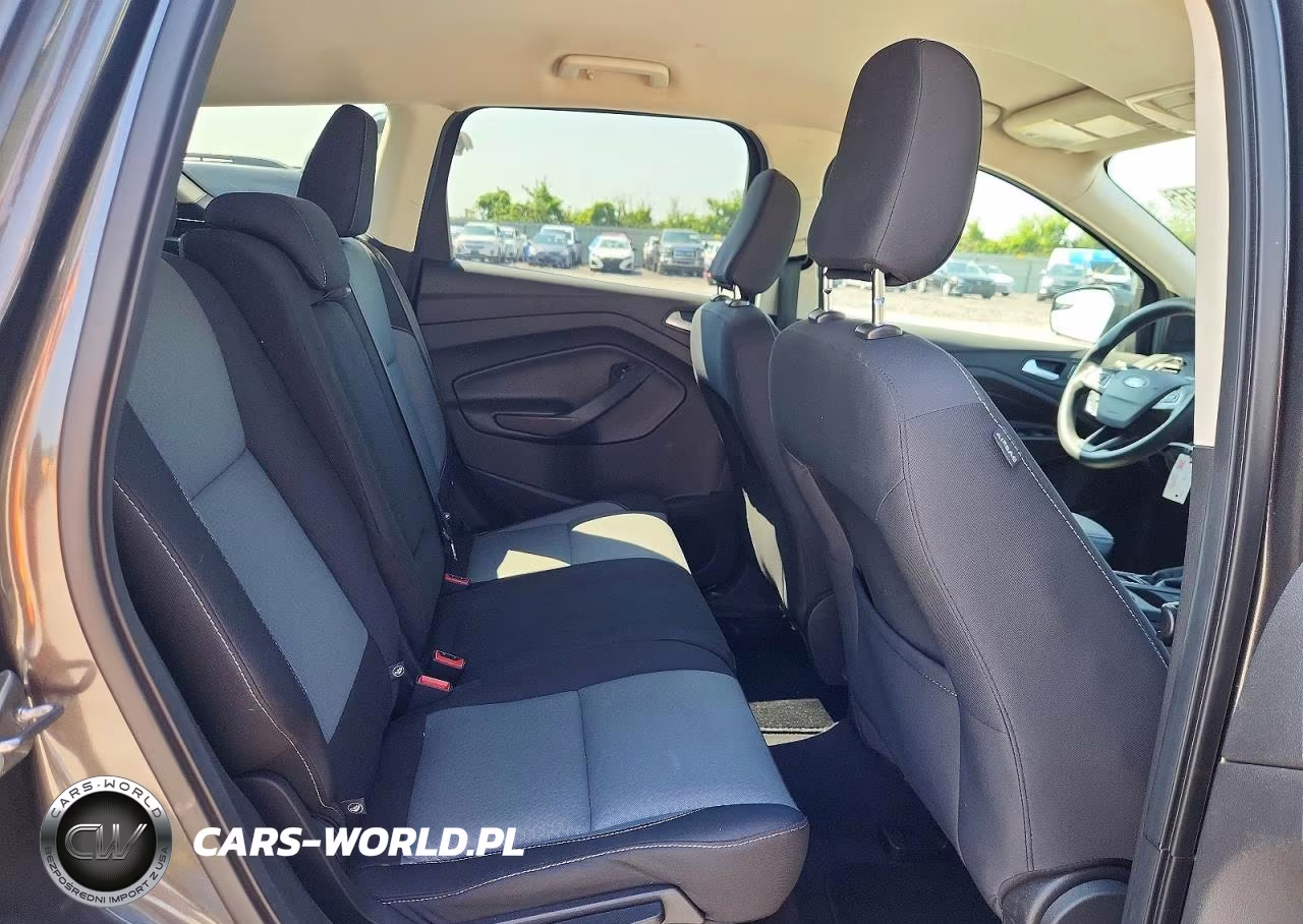 2018 Ford Escape Se VIN:1FMCU9GD2JUA90997 - 11
