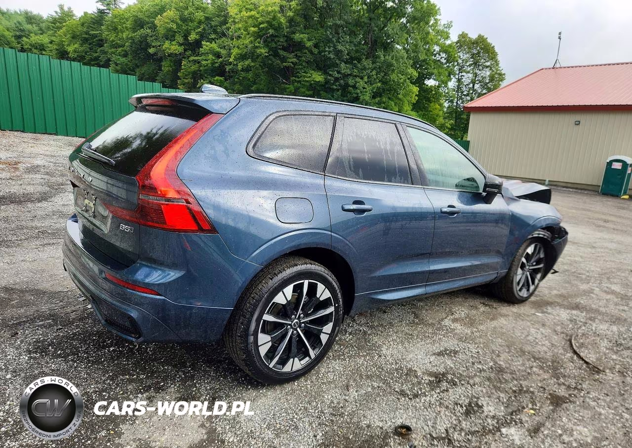 2026 Volvo Xc60 Plus VIN:YV4M12RC9T1486276 - 3