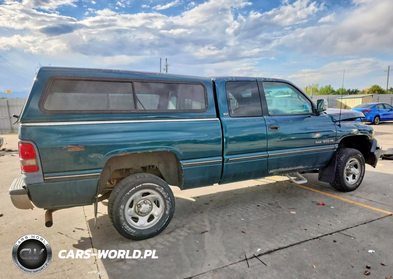 1997 Dodge Ram 1500 Regular Cab VIN:1B7HF13Y0VJ519964 - 3