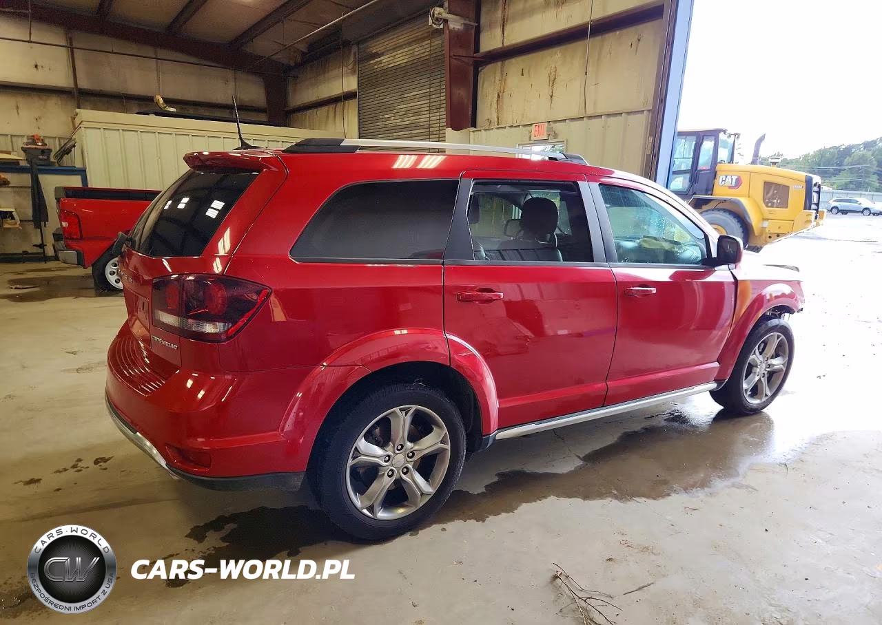 2017 Dodge Journey Crossroad VIN:3C4PDDGGXHT618485 - 3